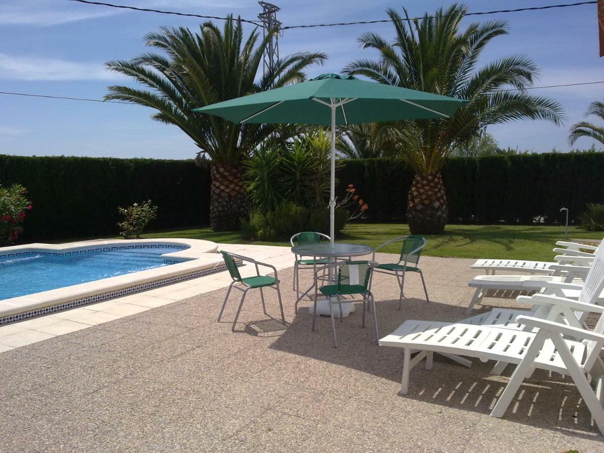 צ'יקלנה דה לה פרונטרה Chalet En Hozanejos מראה חיצוני תמונה