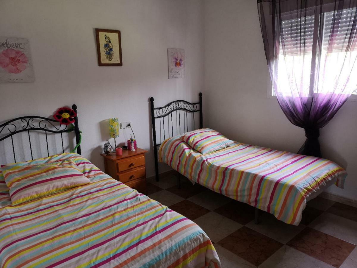 צ'יקלנה דה לה פרונטרה Chalet En Hozanejos מראה חיצוני תמונה